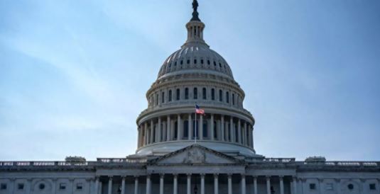 美参议院通过终止特朗普全面关税政策决议